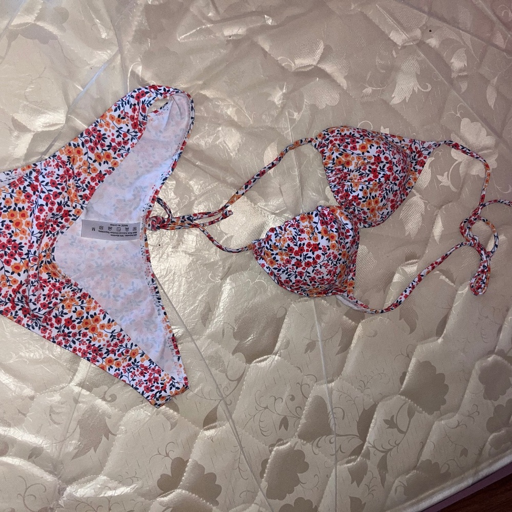 Bikini